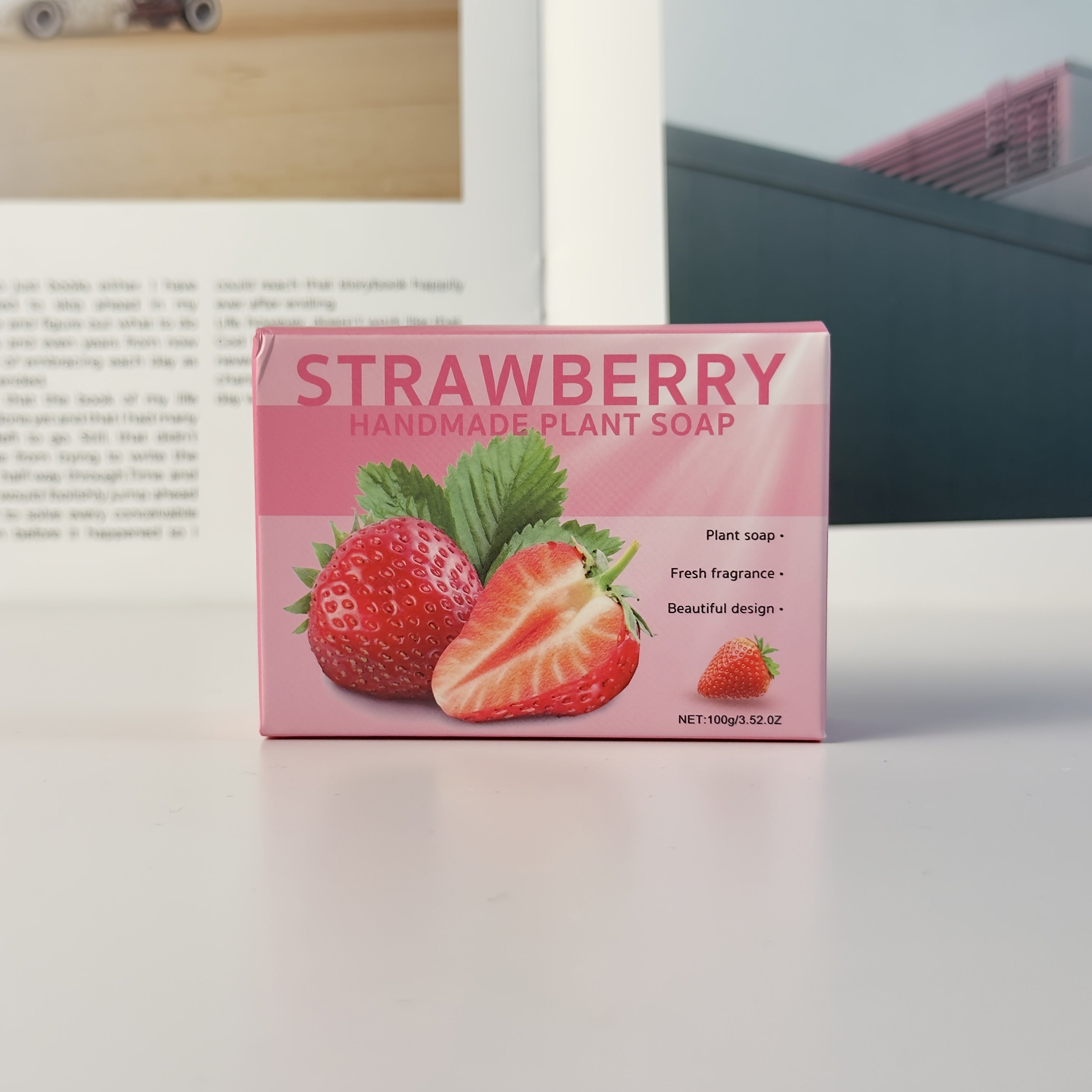 5pcs Family Set Of Natural Handmade Strawberry Flavored Soap, Suitable For The Whole Family To Use, Keeps The Skin Hydrated, Moisturizes The Skin, Provides Long-lasting Hydration, Gently Cleanses, And Has A Sweet And Fruity A